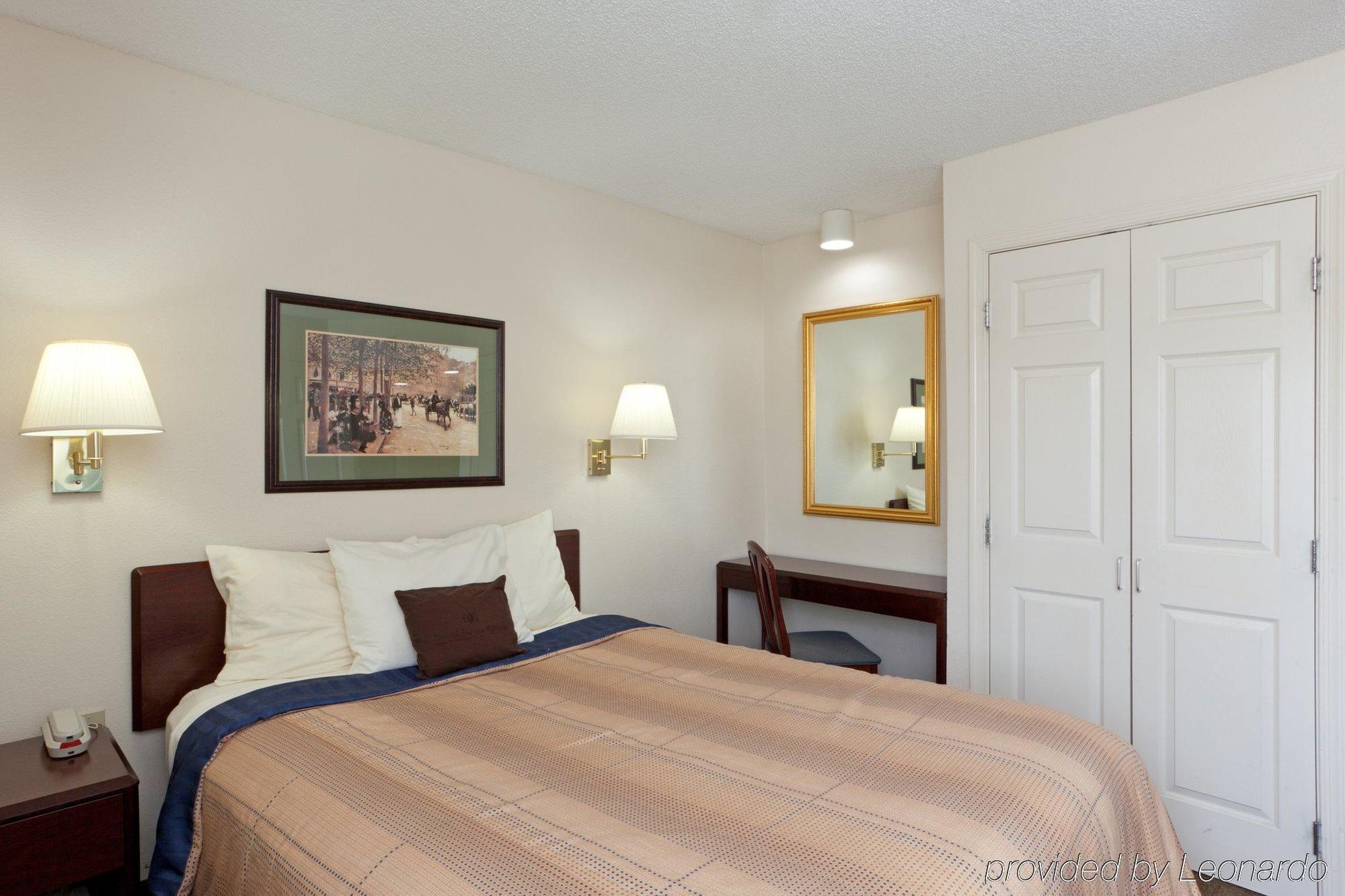 Candlewood Suites Washington-Dulles Herndon By Ihg Ngoại thất bức ảnh