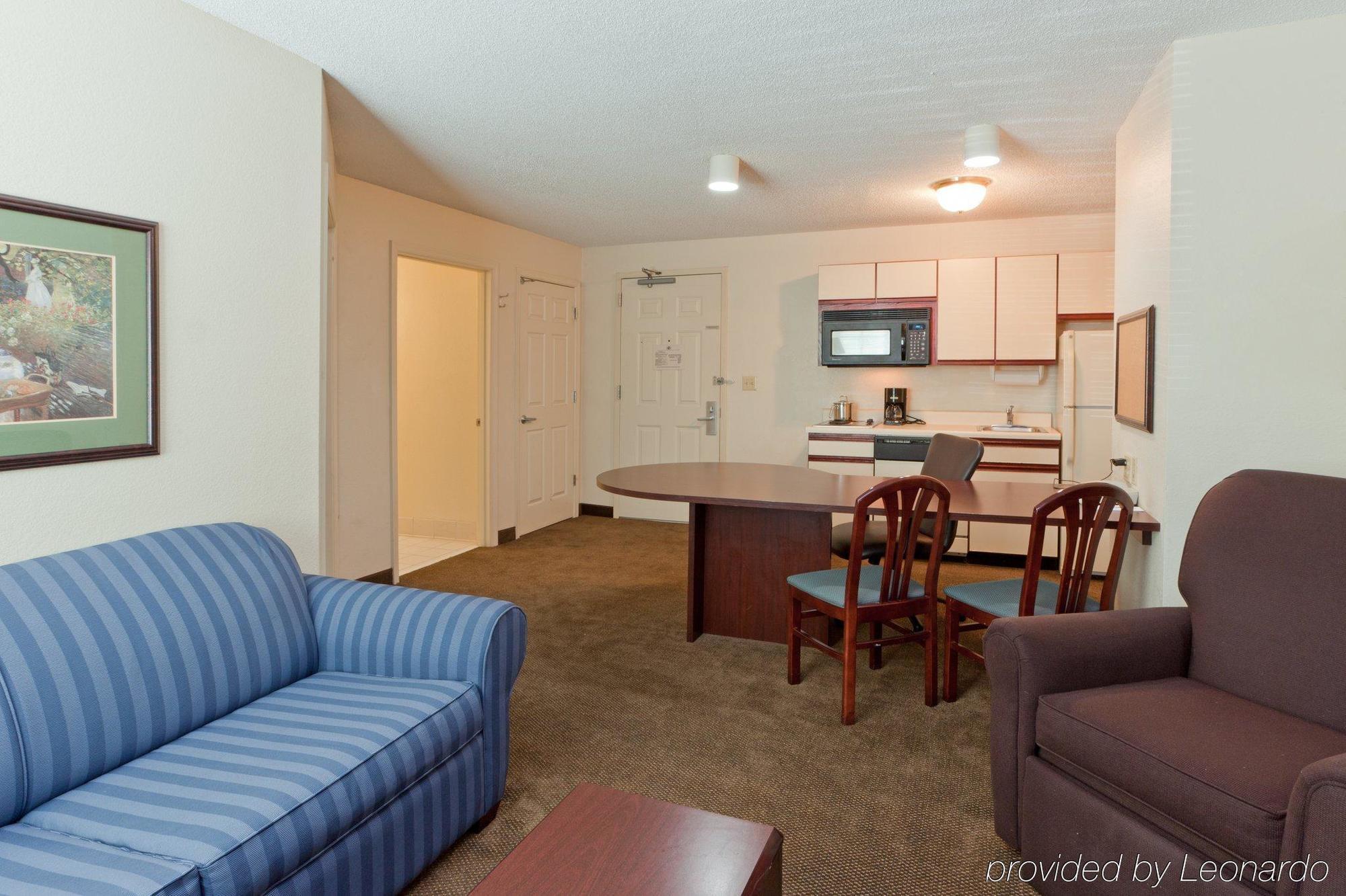 Candlewood Suites Washington-Dulles Herndon By Ihg Ngoại thất bức ảnh