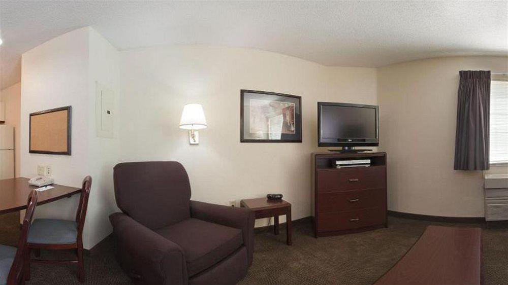 Candlewood Suites Washington-Dulles Herndon By Ihg Ngoại thất bức ảnh