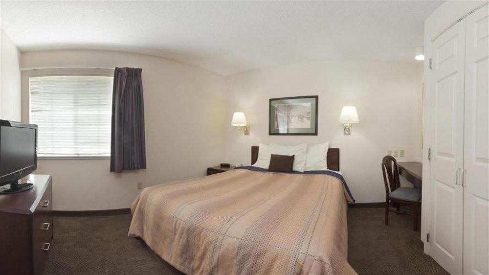 Candlewood Suites Washington-Dulles Herndon By Ihg Ngoại thất bức ảnh
